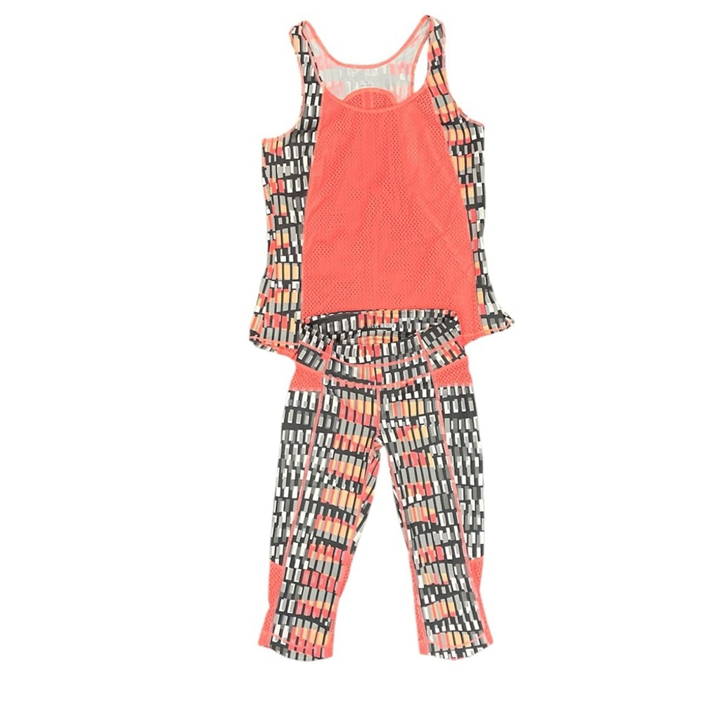 3/$20 Steve Madden 2 Piece Athletic Set